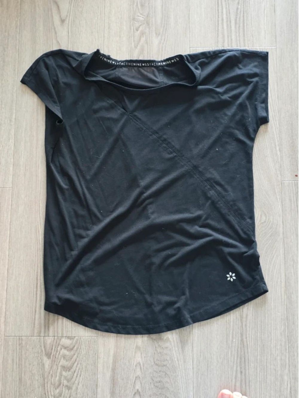 Nine West Active Black Short Sleeve Athletic Shirt